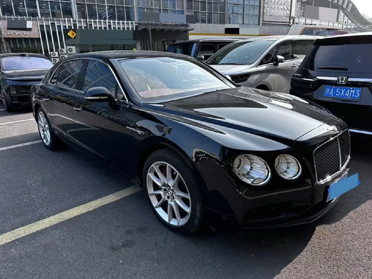 2017 Bentley Flying Spur 4.0T 528HP V8 8AT,autocango,china used car exporter,china ev exporter,chinese used car exporter,chinese used ev exporter