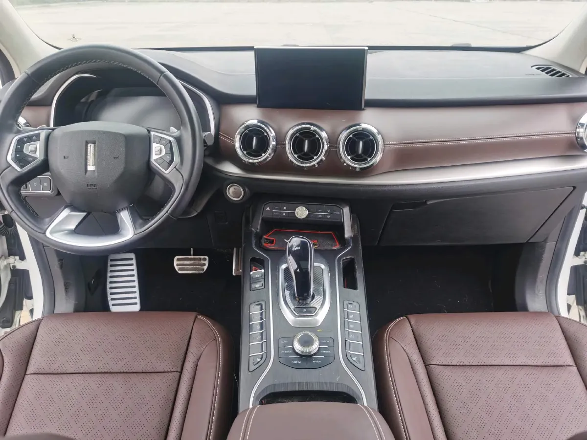 2018 WEY VV6 2.0T 197HP L4 7DCT,autocango,china used car exporter,china ev exporter,chinese used car exporter,chinese used ev exporter