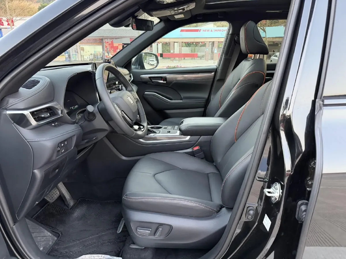 2024 Toyota Crown Kluger 2.5L 189HP L4 E-CVT Hybrid,autocango,china used car exporter,china ev exporter,chinese used car exporter,chinese used ev exporter