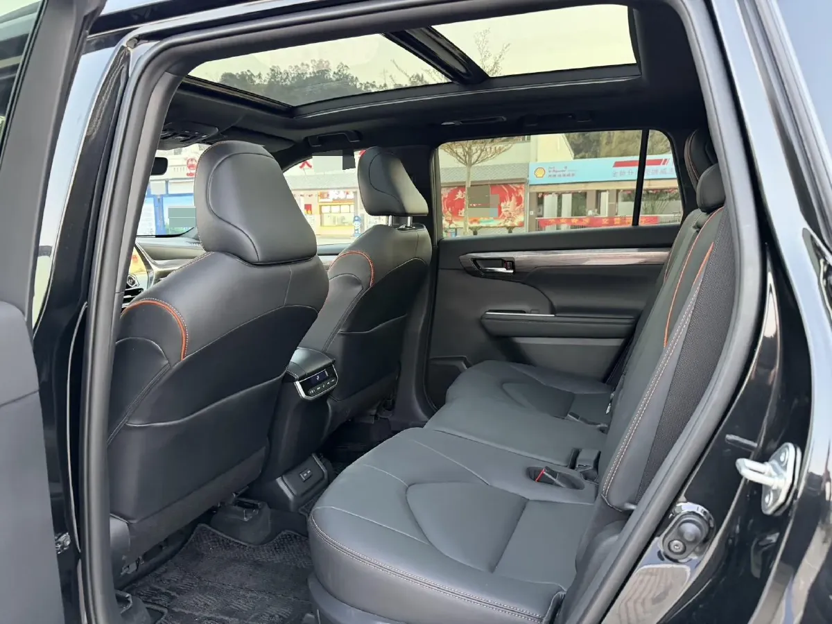 2024 Toyota Crown Kluger 2.5L 189HP L4 E-CVT Hybrid,autocango,china used car exporter,china ev exporter,chinese used car exporter,chinese used ev exporter