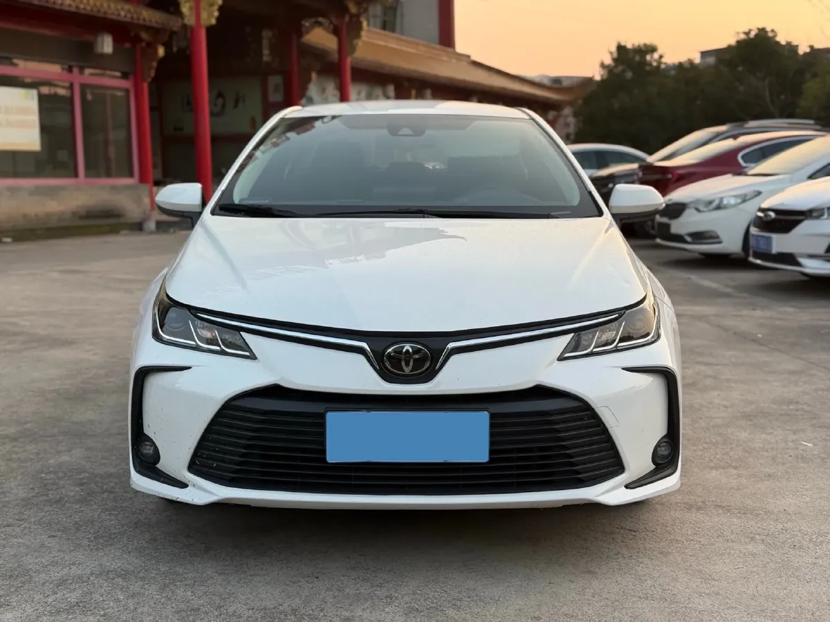 2021 Toyota Corolla 1.2T 116HP L4 CVT,autocango,china used car exporter,china ev exporter,chinese used car exporter,chinese used ev exporter