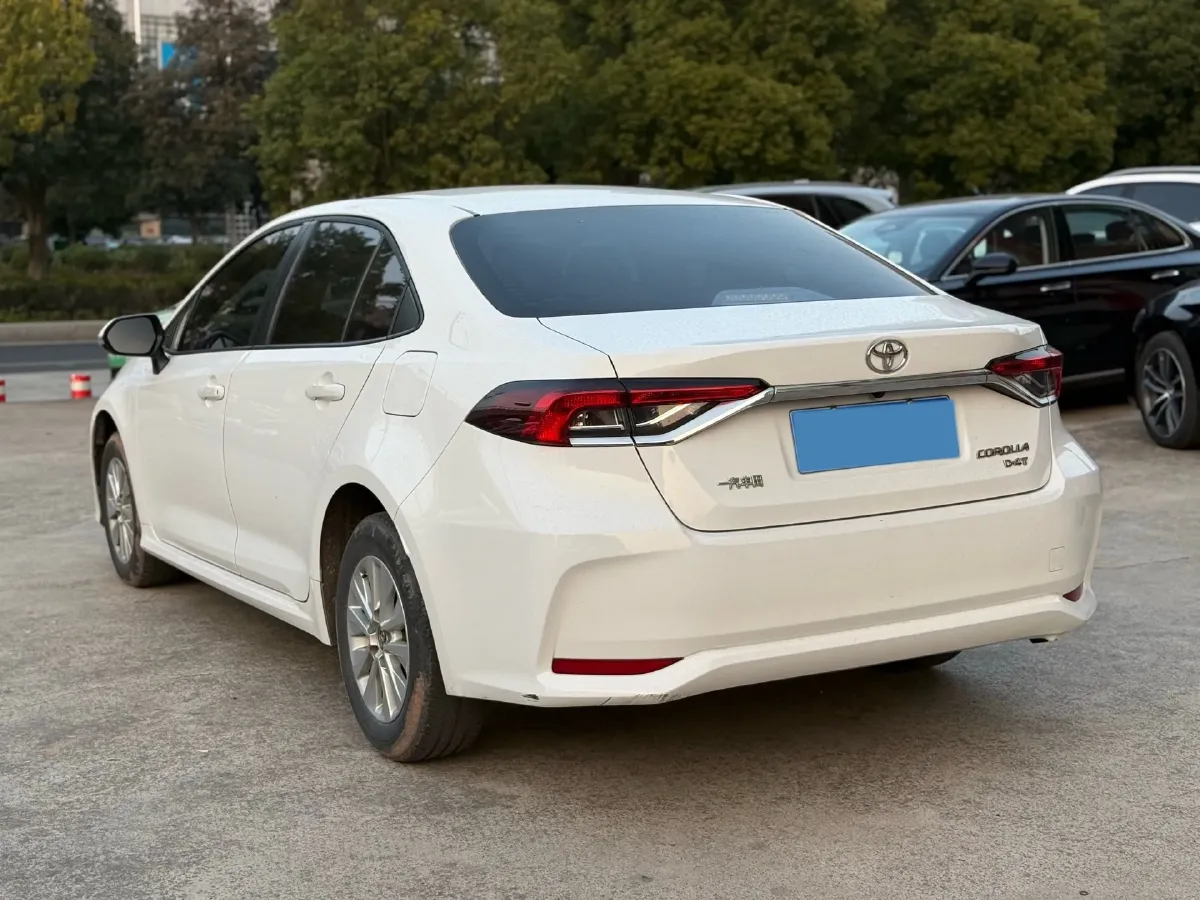 2021 Toyota Corolla 1.2T 116HP L4 CVT,autocango,china used car exporter,china ev exporter,chinese used car exporter,chinese used ev exporter
