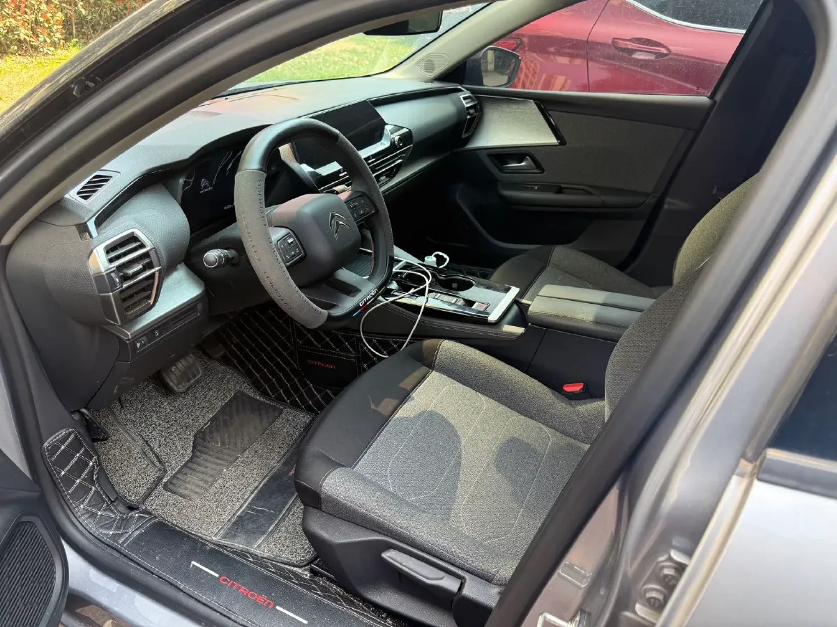 2023 Citroen C5 X 1.6T 175HP L4 8AT,autocango,china used car exporter,china ev exporter,chinese used car exporter,chinese used ev exporter
