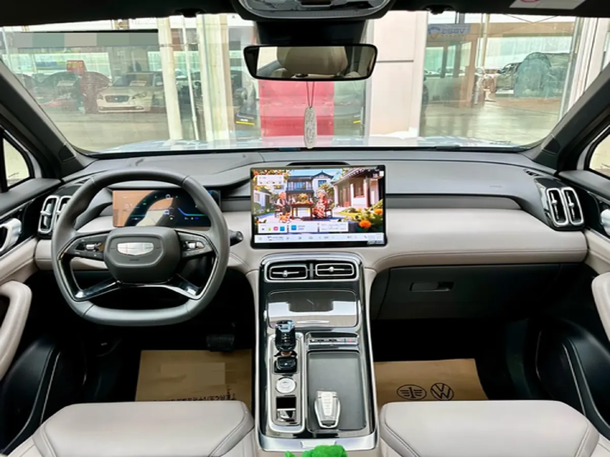 2025 Geely StarRay 1.5T 181HP L4 7DCT,autocango,china used car exporter,china ev exporter,chinese used car exporter,chinese used ev exporter