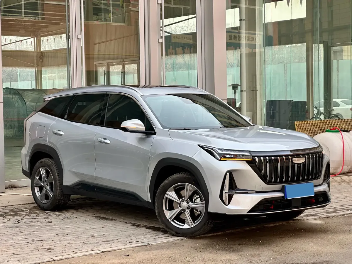 2025 Geely StarRay 1.5T 181HP L4 7DCT,autocango,china used car exporter,china ev exporter,chinese used car exporter,chinese used ev exporter