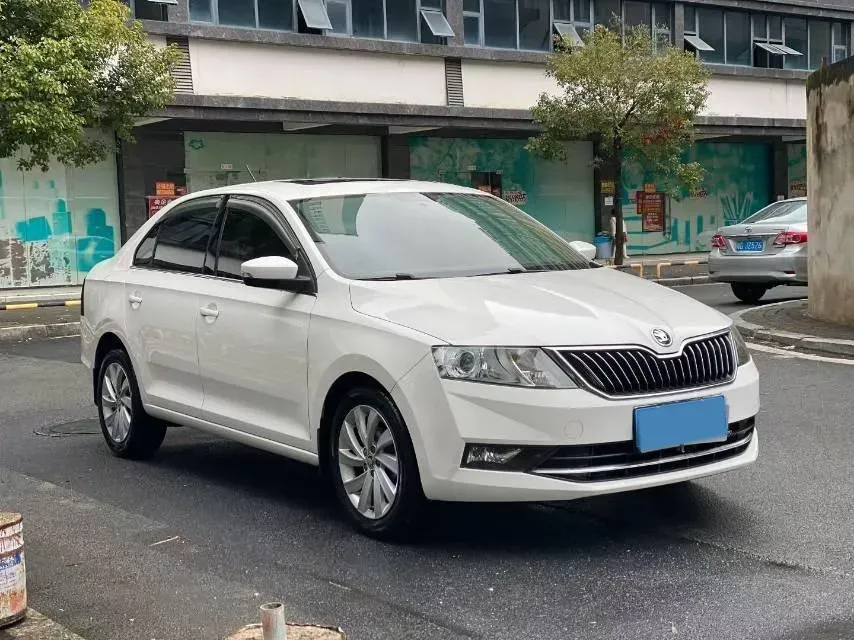 2019 Skoda Rapid Spaceback 1.5L 110HP L4 6AT,autocango,china used car exporter,china ev exporter,chinese used car exporter,chinese used ev exporter