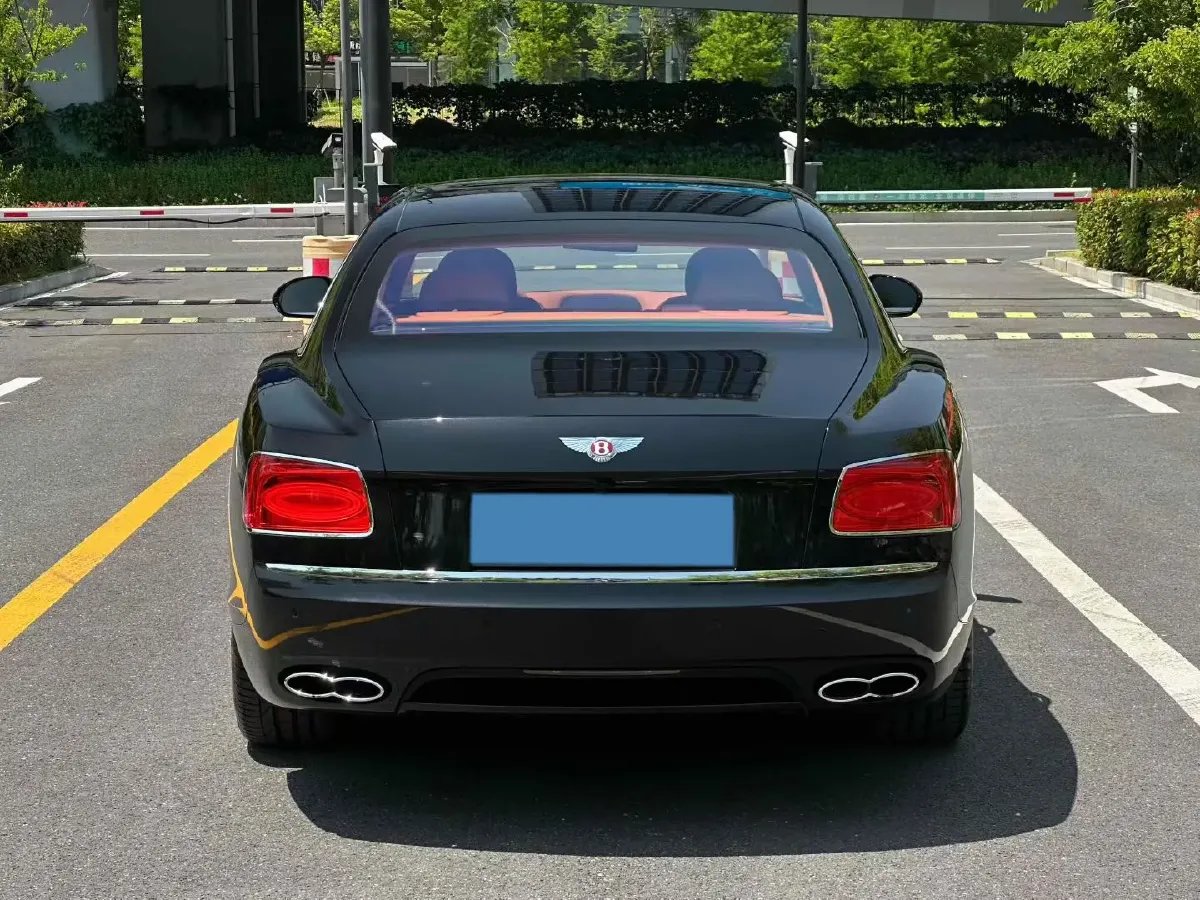 2017 Bentley Flying Spur 4.0T 507HP V8 8AT,autocango,china used car exporter,china ev exporter,chinese used car exporter,chinese used ev exporter