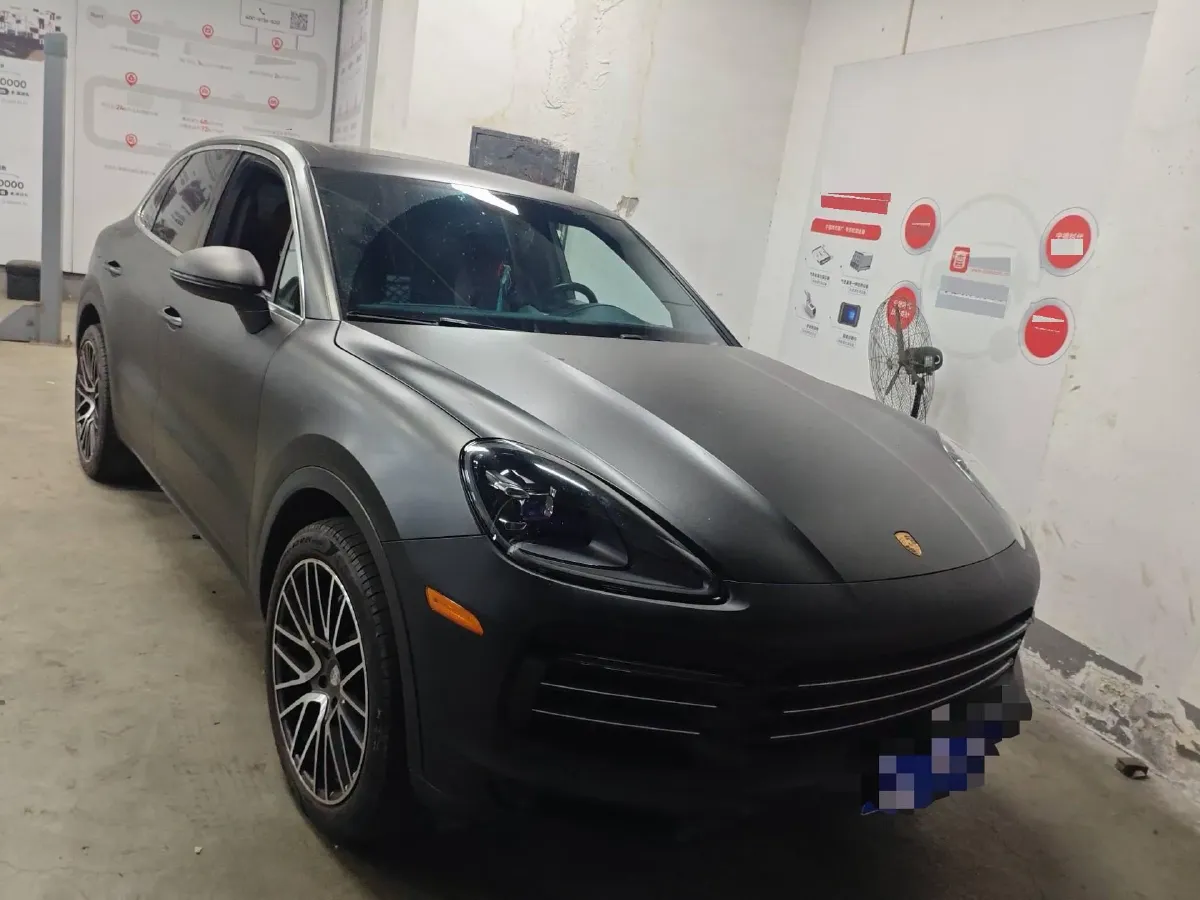 2022 Porsche Cayenne 3.0T 340HP V6 8AT,autocango,china used car exporter,china ev exporter,chinese used car exporter,chinese used ev exporter