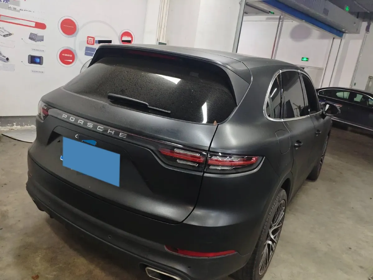 2022 Porsche Cayenne 3.0T 340HP V6 8AT,autocango,china used car exporter,china ev exporter,chinese used car exporter,chinese used ev exporter