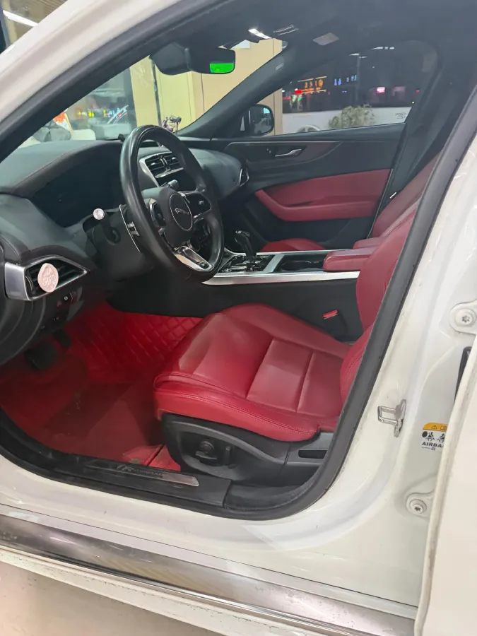 2021 Jaguar XEL 2.0T 250HP L4 8AT,autocango,china used car exporter,china ev exporter,chinese used car exporter,chinese used ev exporter