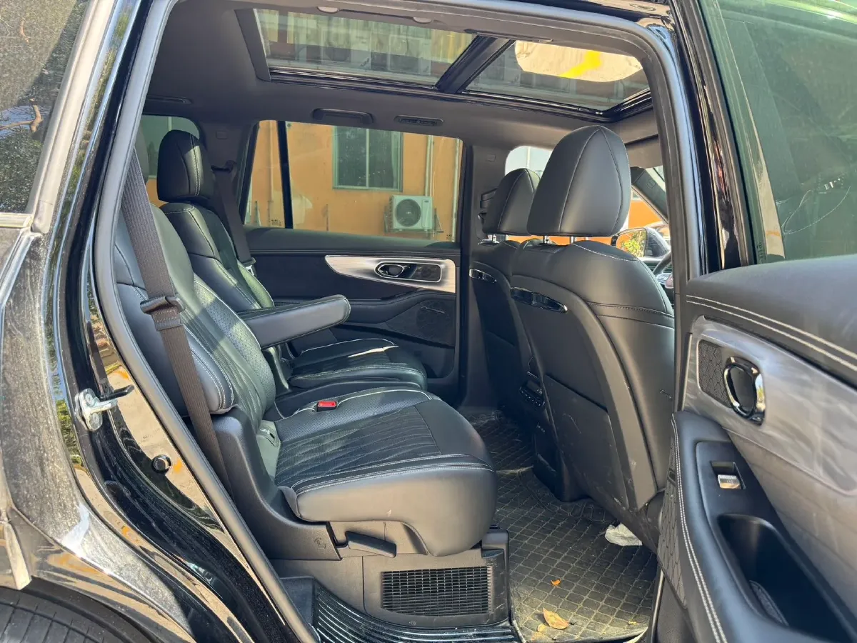 2022 GAC Trumpchi GS8 2.0T 190HP L4 E-CVT Hybrid,autocango,china used car exporter,china ev exporter,chinese used car exporter,chinese used ev exporter