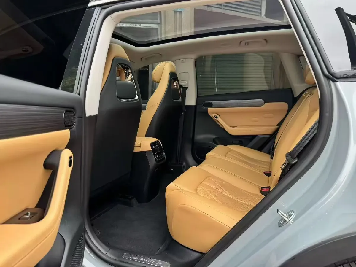 2024 Leapmotor C11 BEV 78.5KWH,autocango,china used car exporter,china ev exporter,chinese used car exporter,chinese used ev exporter