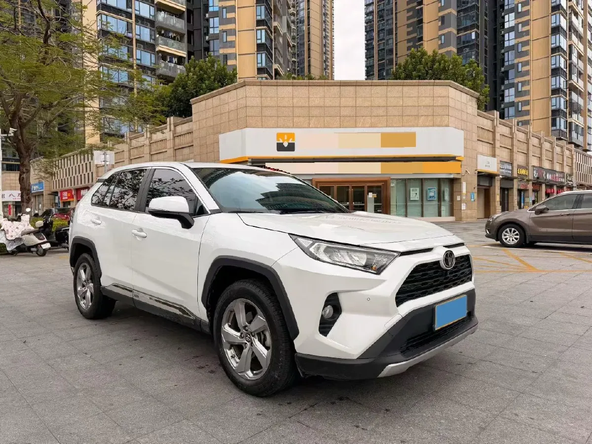 2022 Toyota RAV4 2.0L 171HP L4 CVT,autocango,china used car exporter,china ev exporter,chinese used car exporter,chinese used ev exporter