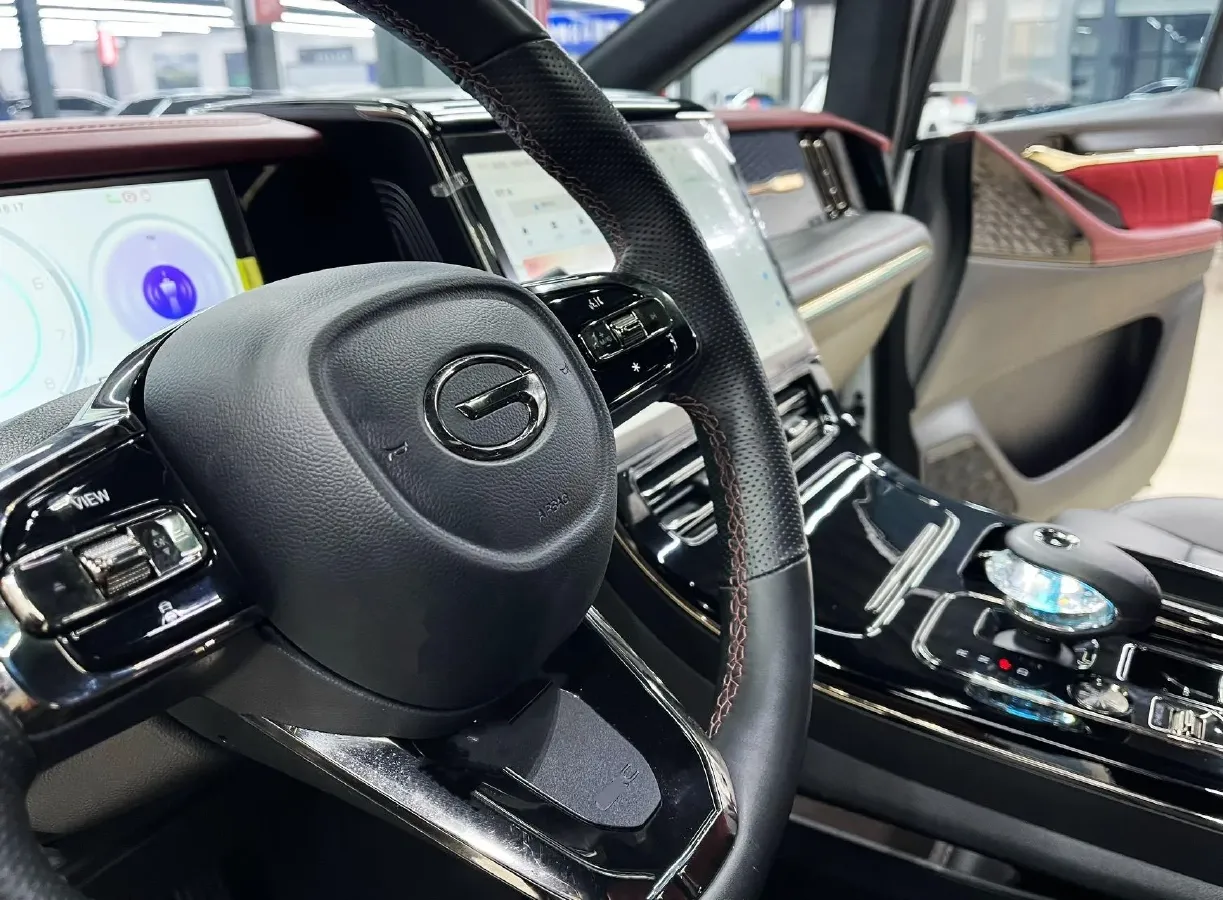 2023 GAC Trumpchi M8 2.0T 252HP L4 8AT,autocango,china used car exporter,china ev exporter,chinese used car exporter,chinese used ev exporter