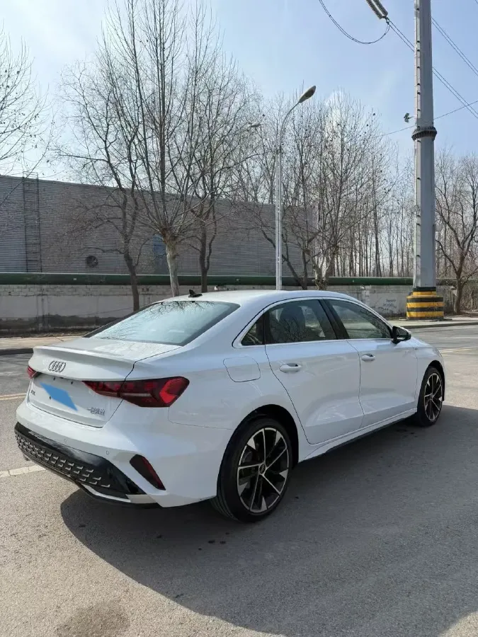 2025 Audi A3 1.5T 160HP L4 7DCT,autocango,china used car exporter,china ev exporter,chinese used car exporter,chinese used ev exporter