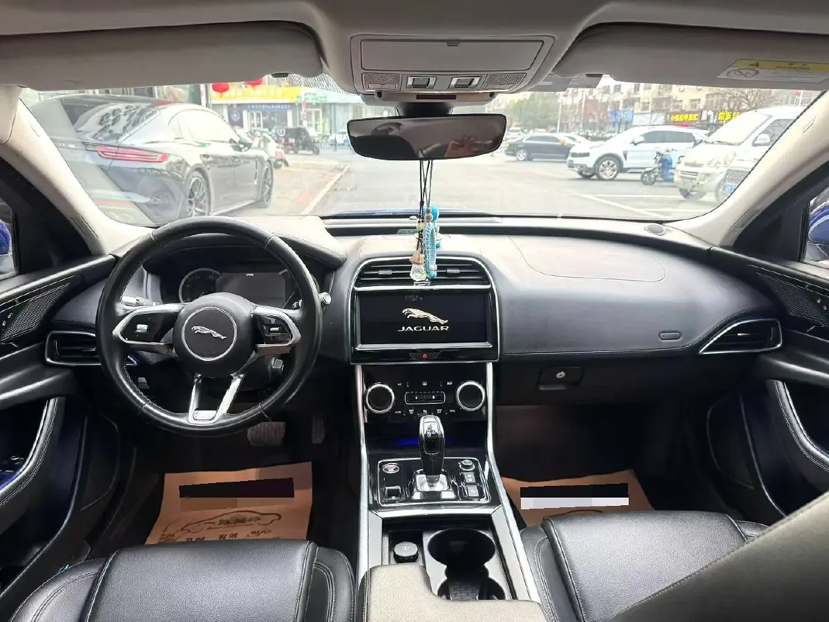 2020 Jaguar XEL 2.0T 200HP L4 8AT,autocango,china used car exporter,china ev exporter,chinese used car exporter,chinese used ev exporter