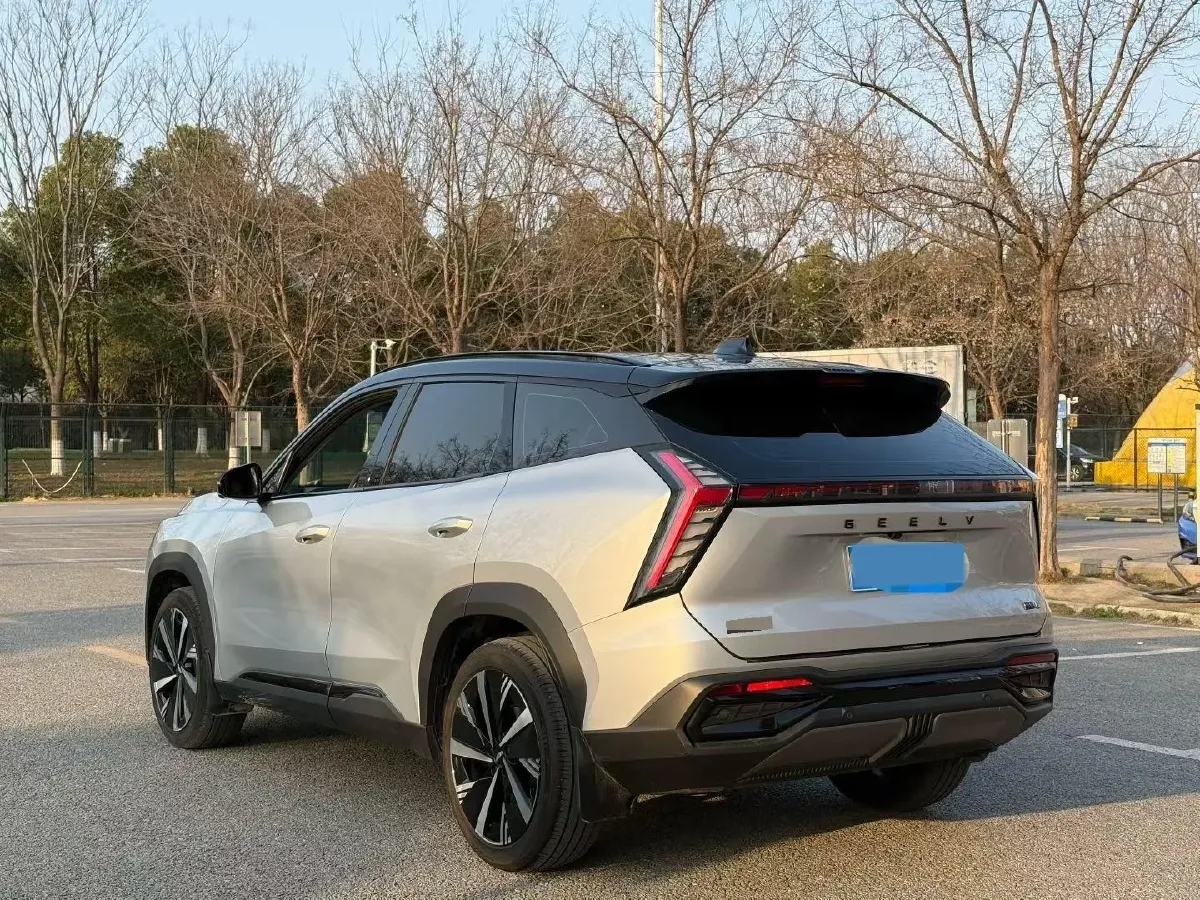 2023 Geely StarRay 1.5T 181HP L4 7DCT,autocango,china used car exporter,china ev exporter,chinese used car exporter,chinese used ev exporter