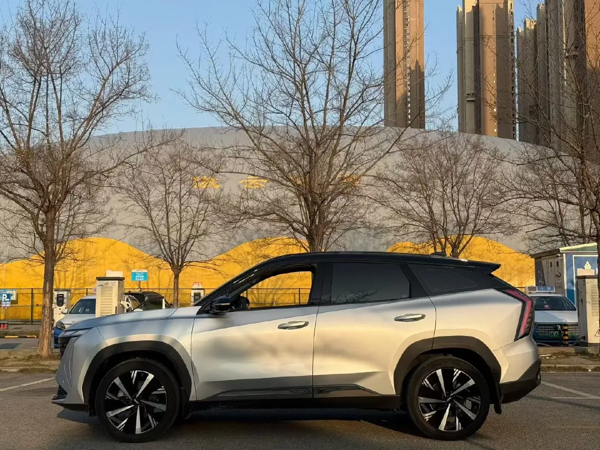 2023 Geely StarRay 1.5T 181HP L4 7DCT,autocango,china used car exporter,china ev exporter,chinese used car exporter,chinese used ev exporter