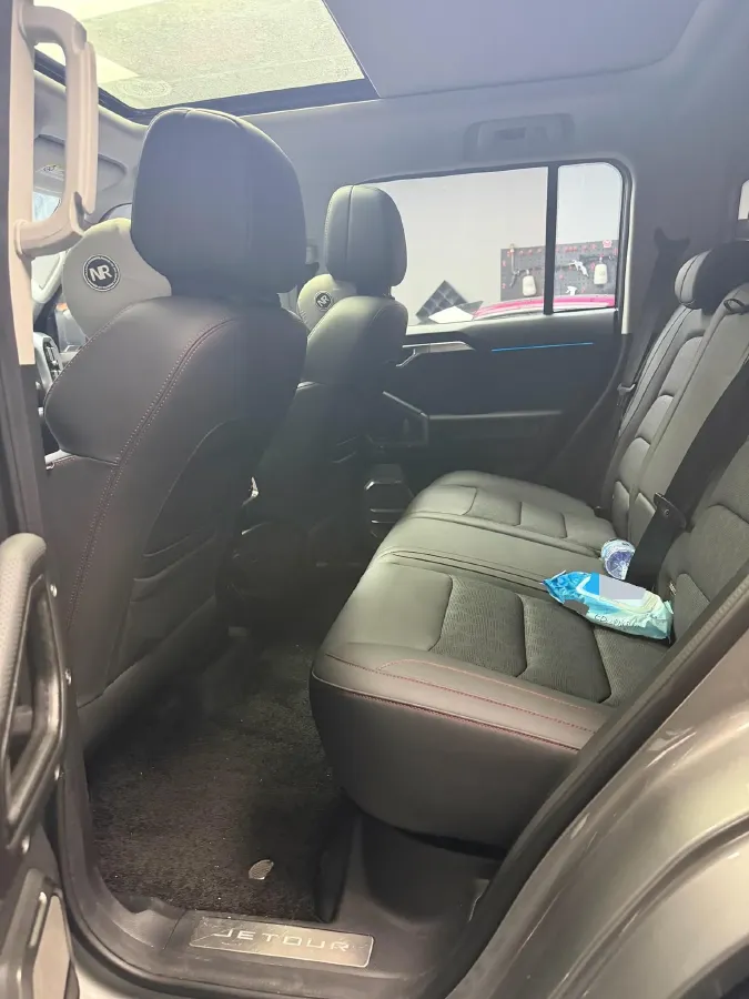 2023 Jetour Traveller 2.0T 254HP L4 7DCT,autocango,china used car exporter,china ev exporter,chinese used car exporter,chinese used ev exporter