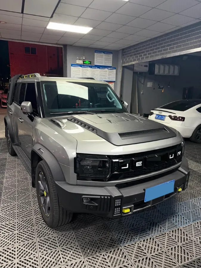 2023 Jetour Traveller 2.0T 254HP L4 7DCT,autocango,china used car exporter,china ev exporter,chinese used car exporter,chinese used ev exporter