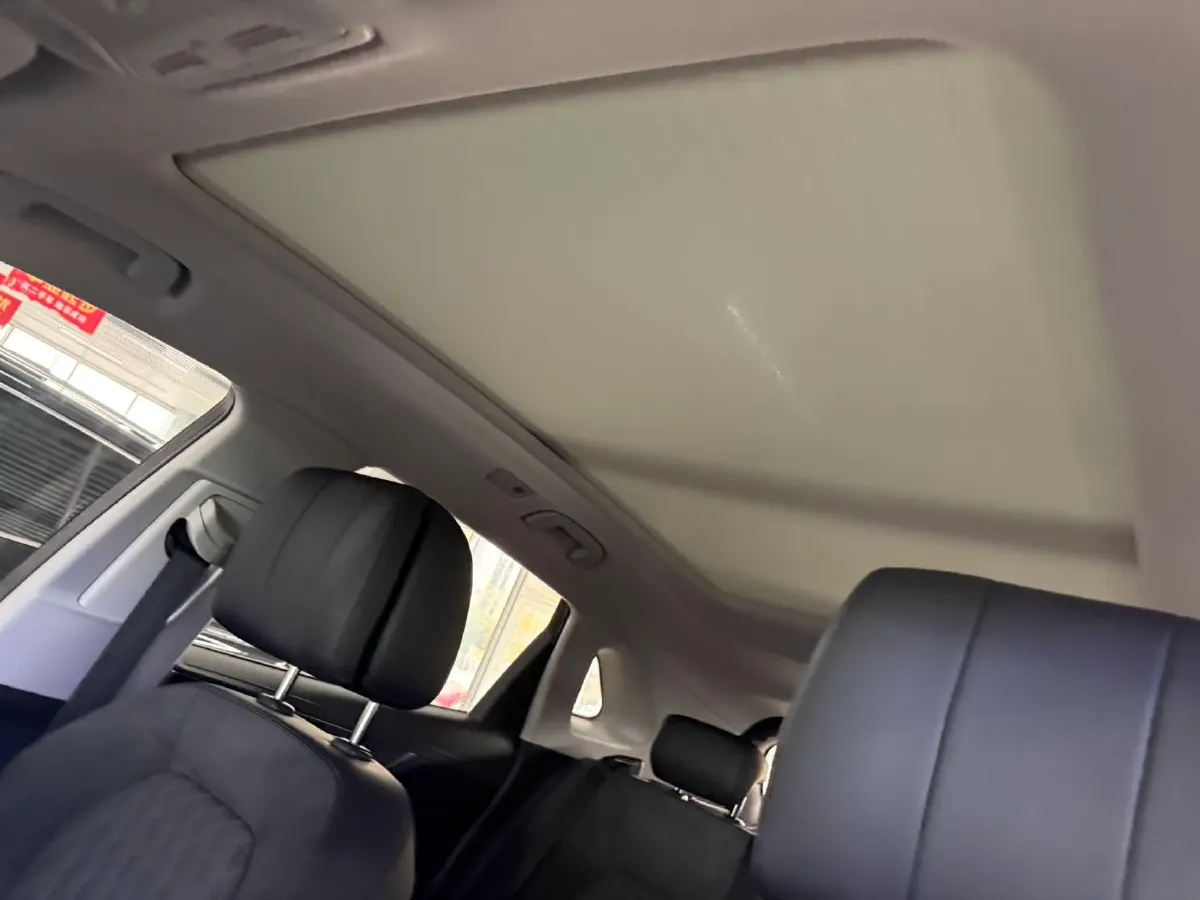 2023 HongQi HS5 2.0T 252HP L4 8AT,autocango,china used car exporter,china ev exporter,chinese used car exporter,chinese used ev exporter