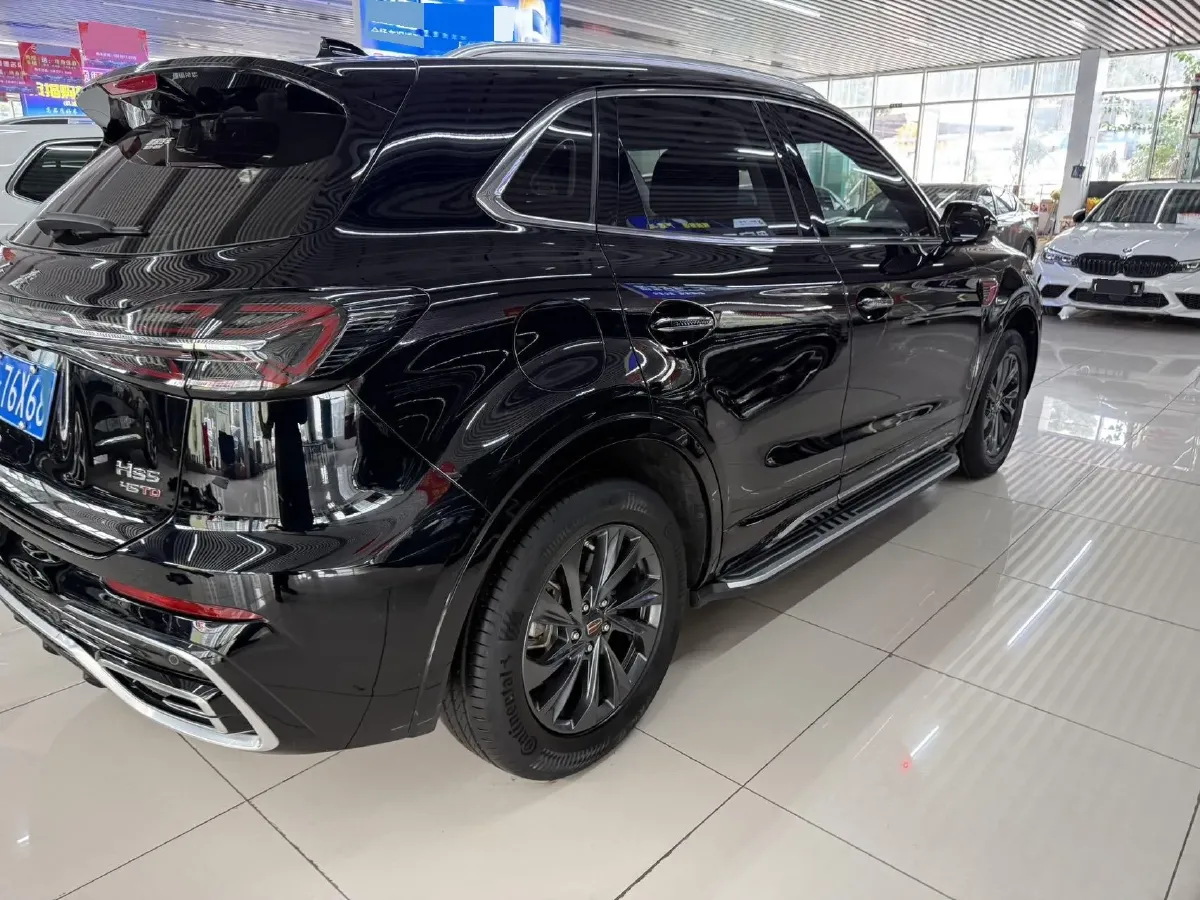 2023 HongQi HS5 2.0T 252HP L4 8AT,autocango,china used car exporter,china ev exporter,chinese used car exporter,chinese used ev exporter