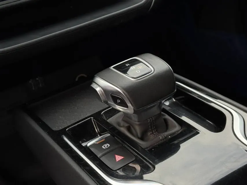 2023 HongQi E-QM5 BEV 54KWH,autocango,china used car exporter,china ev exporter,chinese used car exporter,chinese used ev exporter