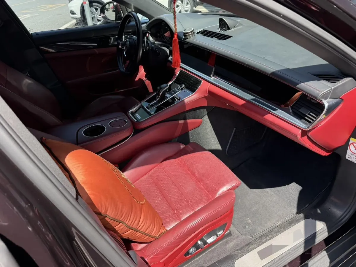 2021 Porsche Panamera 2.9T 330HP V6 8DCT,autocango,china used car exporter,china ev exporter,chinese used car exporter,chinese used ev exporter