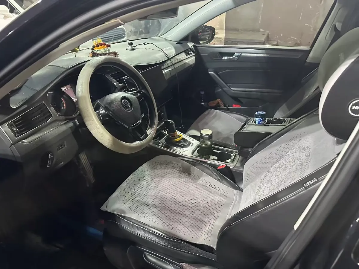 2017 Volkswagen Passat 1.4T 150HP L4 7DCT,autocango,china used car exporter,china ev exporter,chinese used car exporter,chinese used ev exporter