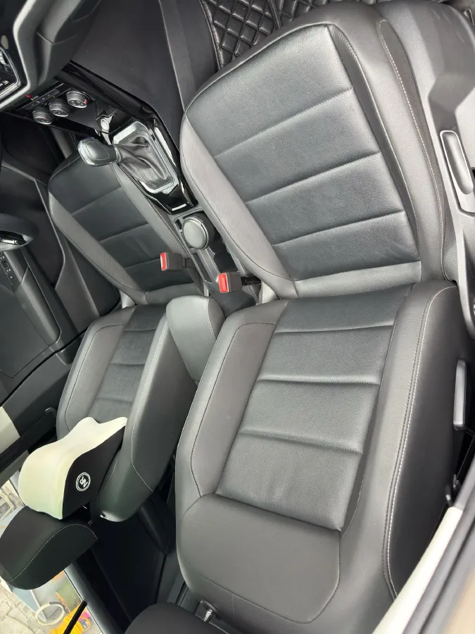 2019 Volkswagen T-Roc 1.4T 150HP L4 7DCT,autocango,china used car exporter,china ev exporter,chinese used car exporter,chinese used ev exporter