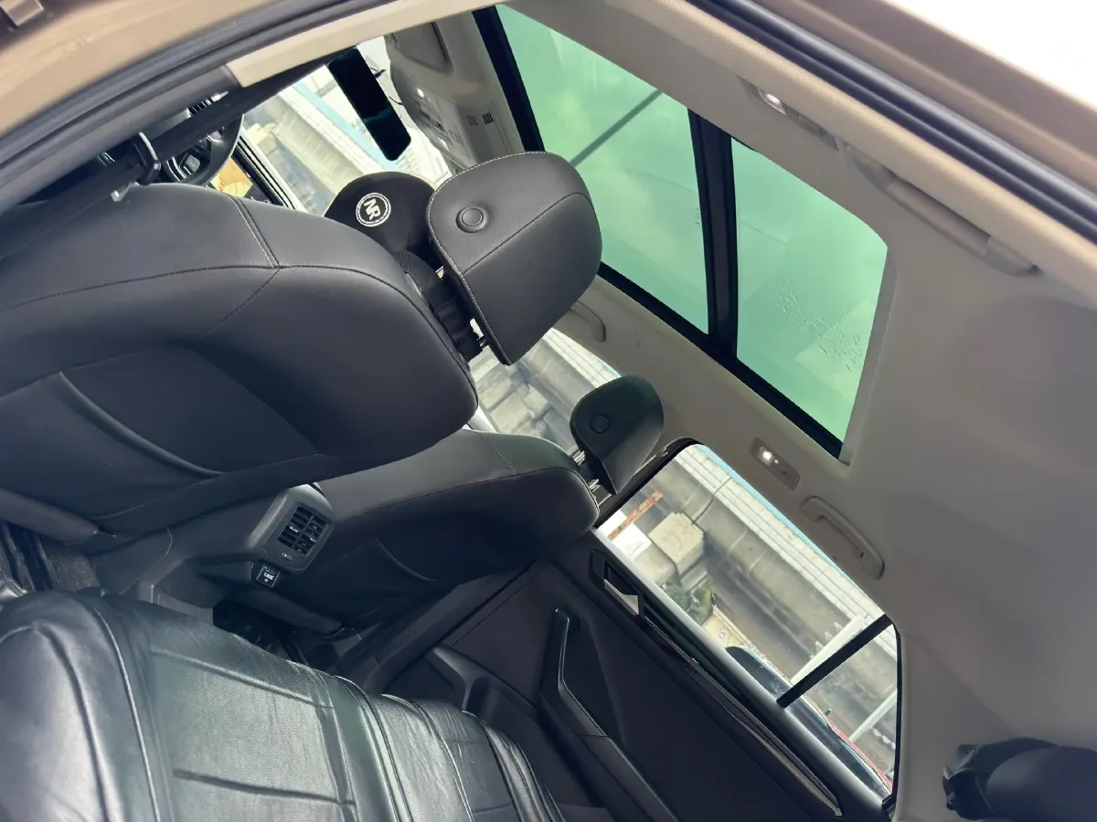 2019 Volkswagen T-Roc 1.4T 150HP L4 7DCT,autocango,china used car exporter,china ev exporter,chinese used car exporter,chinese used ev exporter