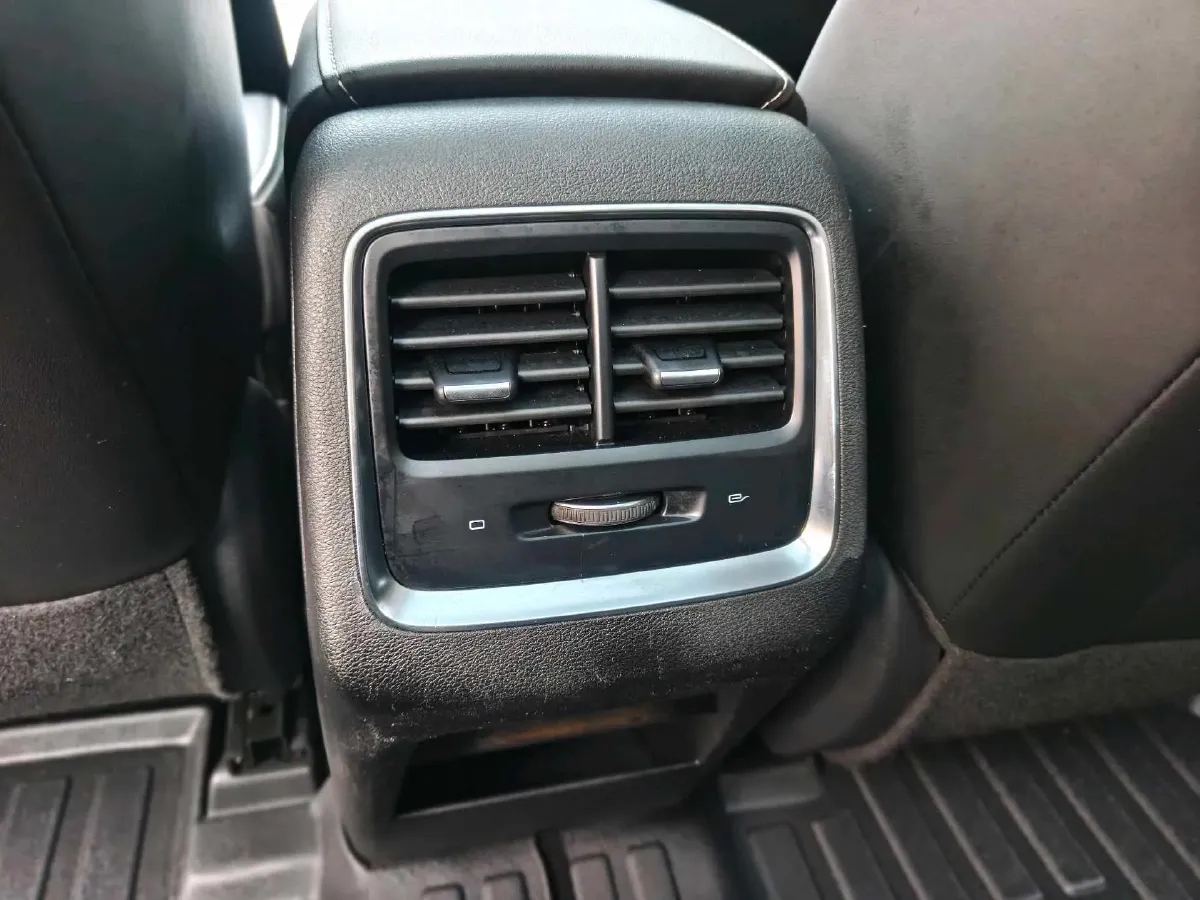 2020 LYNK&CO 02 2.0T 190HP L4 6AT,autocango,china used car exporter,china ev exporter,chinese used car exporter,chinese used ev exporter