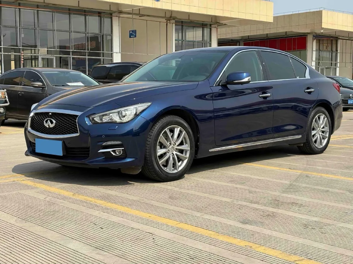 2016 Infiniti Q50L 2.0T 211HP L4 7AT,autocango,china used car exporter,china ev exporter,chinese used car exporter,chinese used ev exporter