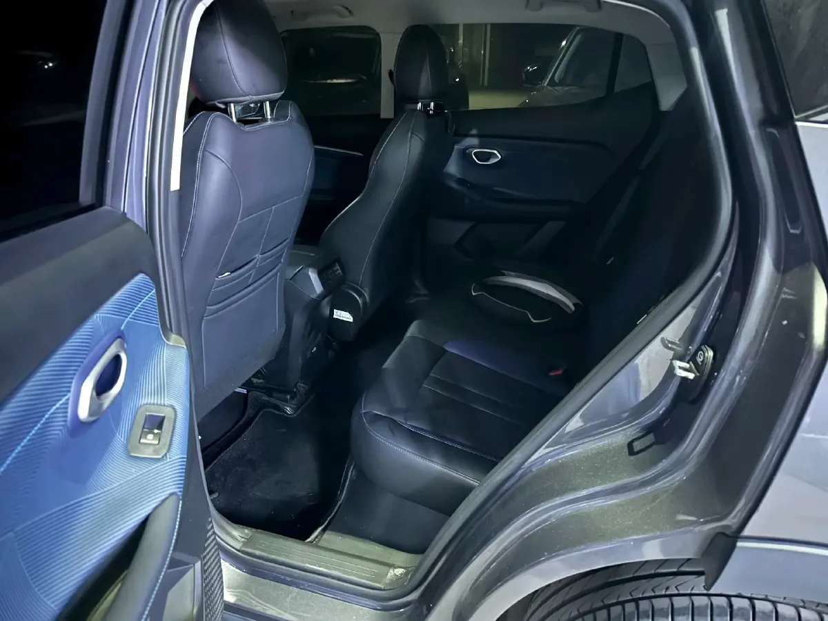 2023 GAC Trumpchi GS3 1.5T 177HP L4 7DCT,autocango,china used car exporter,china ev exporter,chinese used car exporter,chinese used ev exporter