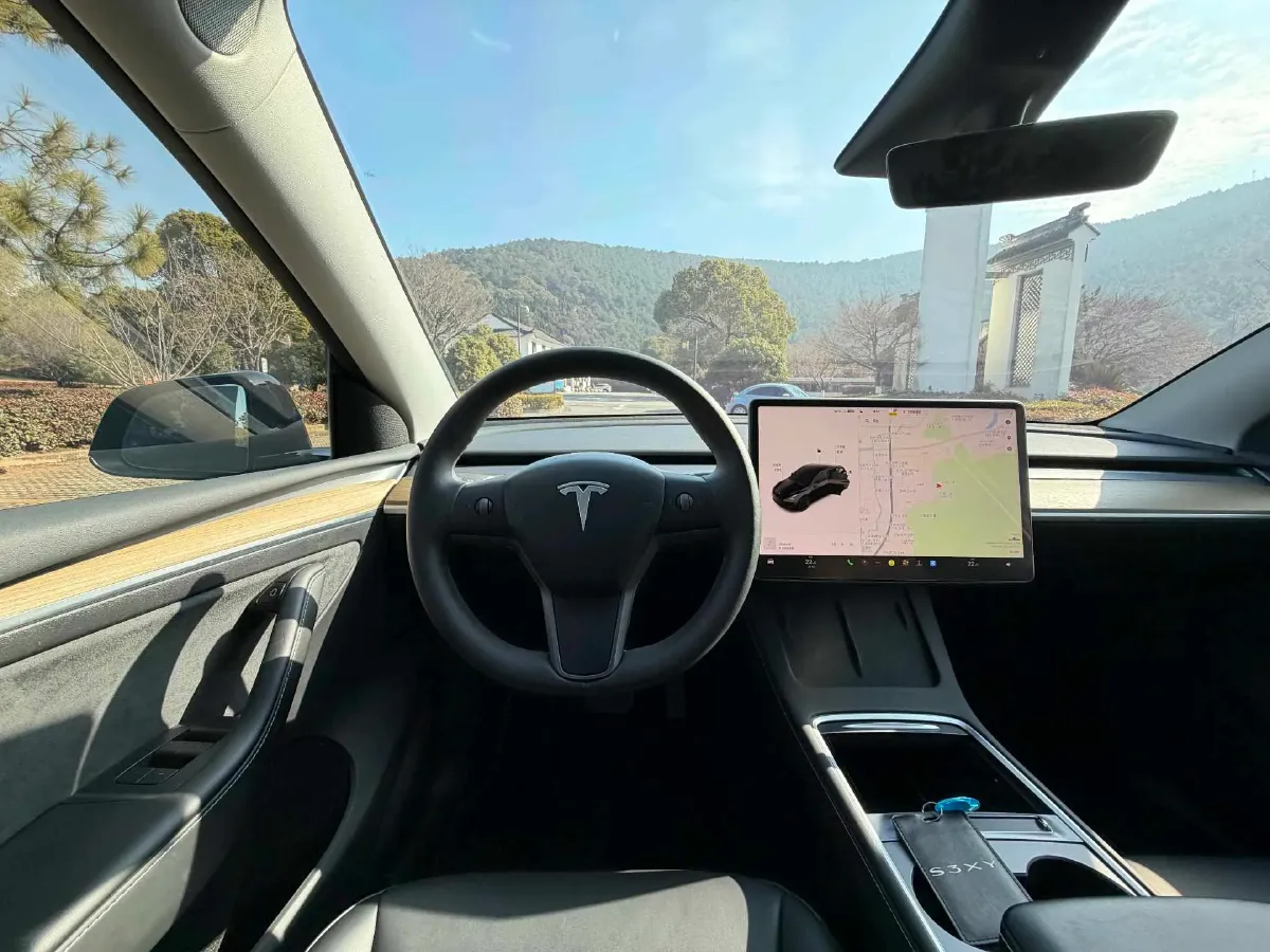 2022 Tesla Model Y BEV 60KWH,autocango,china used car exporter,china ev exporter,chinese used car exporter,chinese used ev exporter