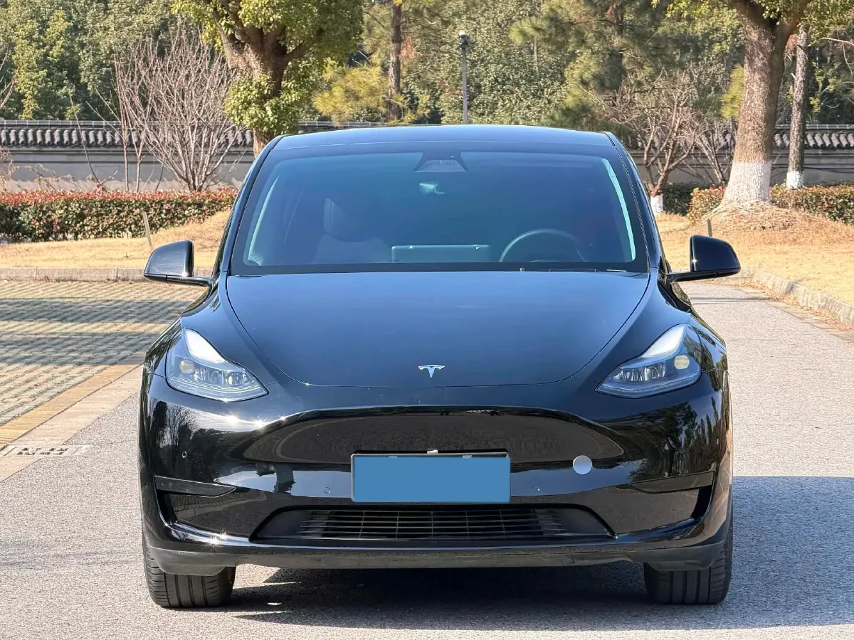 2022 Tesla Model Y BEV 60KWH,autocango,china used car exporter,china ev exporter,chinese used car exporter,chinese used ev exporter