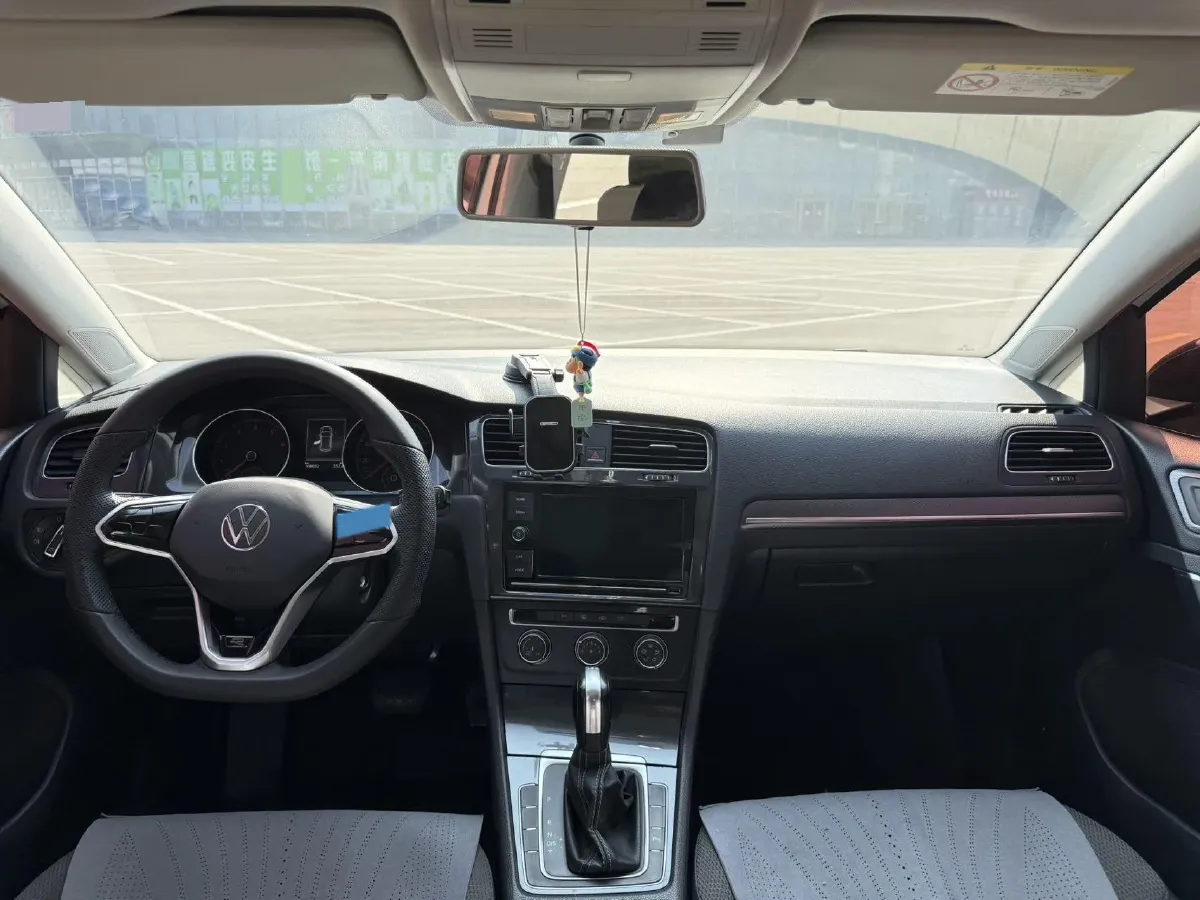 2017 Volkswagen Golf 1.4T 131HP L4 7DCT,autocango,china used car exporter,china ev exporter,chinese used car exporter,chinese used ev exporter