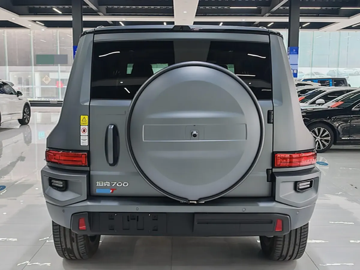 2024 Tank 700 3.0T 360HP V6 9AT PHEV 37.1KWH,autocango,china used car exporter,china ev exporter,chinese used car exporter,chinese used ev exporter