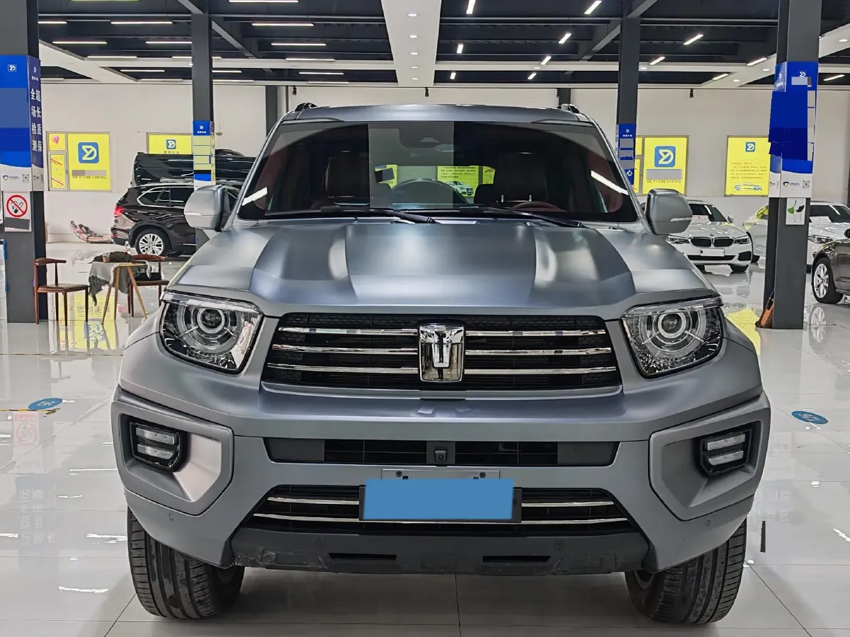 2024 Tank 700 3.0T 360HP V6 9AT PHEV 37.1KWH,autocango,china used car exporter,china ev exporter,chinese used car exporter,chinese used ev exporter