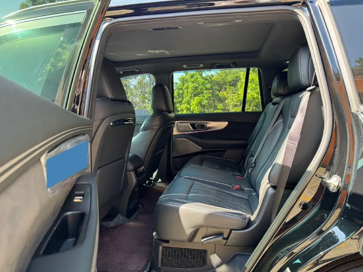 2022 GAC Trumpchi GS8 2.0T 190HP L4 E-CVT Hybrid,autocango,china used car exporter,china ev exporter,chinese used car exporter,chinese used ev exporter