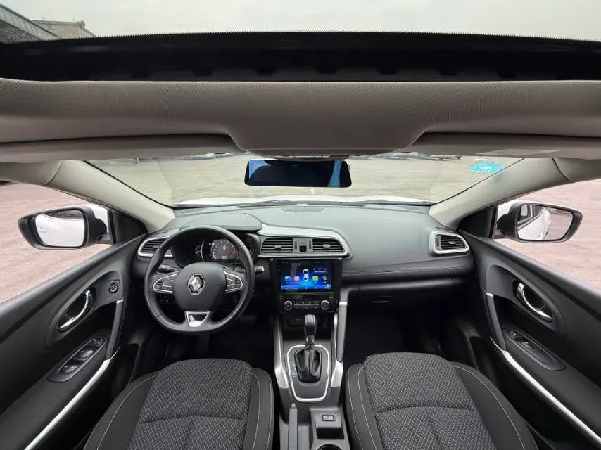 2017 Renault Kadjar 2.0L 150HP L4 CVT,autocango,china used car exporter,china ev exporter,chinese used car exporter,chinese used ev exporter