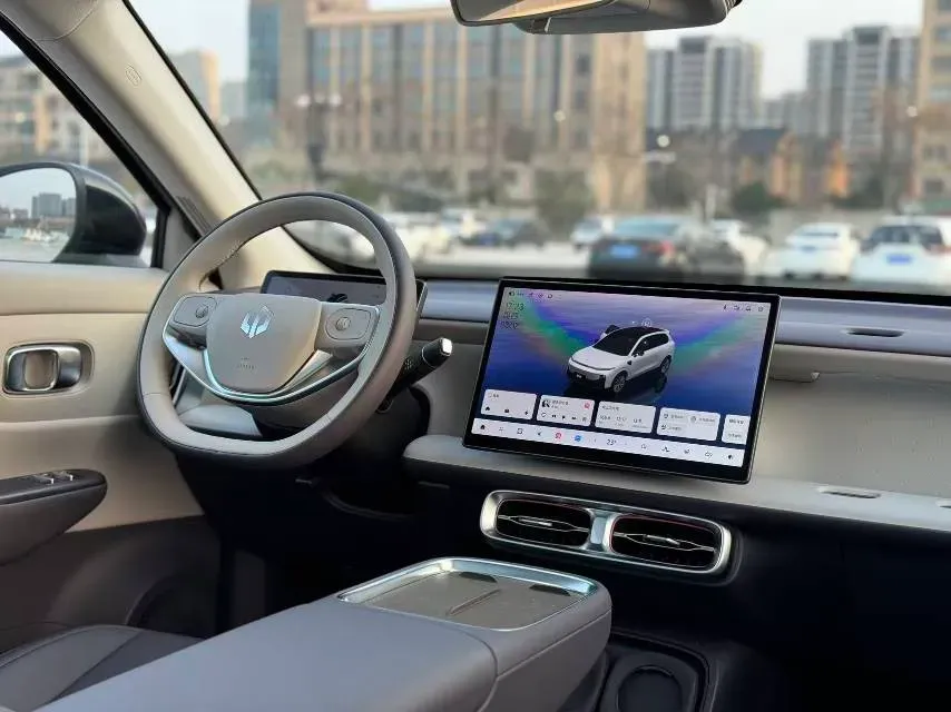 2025 Leapmotor B10 BEV 67.1KWH,autocango,china used car exporter,china ev exporter,chinese used car exporter,chinese used ev exporter