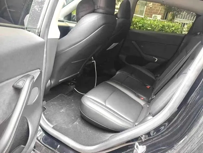 2022 Tesla Model Y BEV 60KWH,autocango,china used car exporter,china ev exporter,chinese used car exporter,chinese used ev exporter