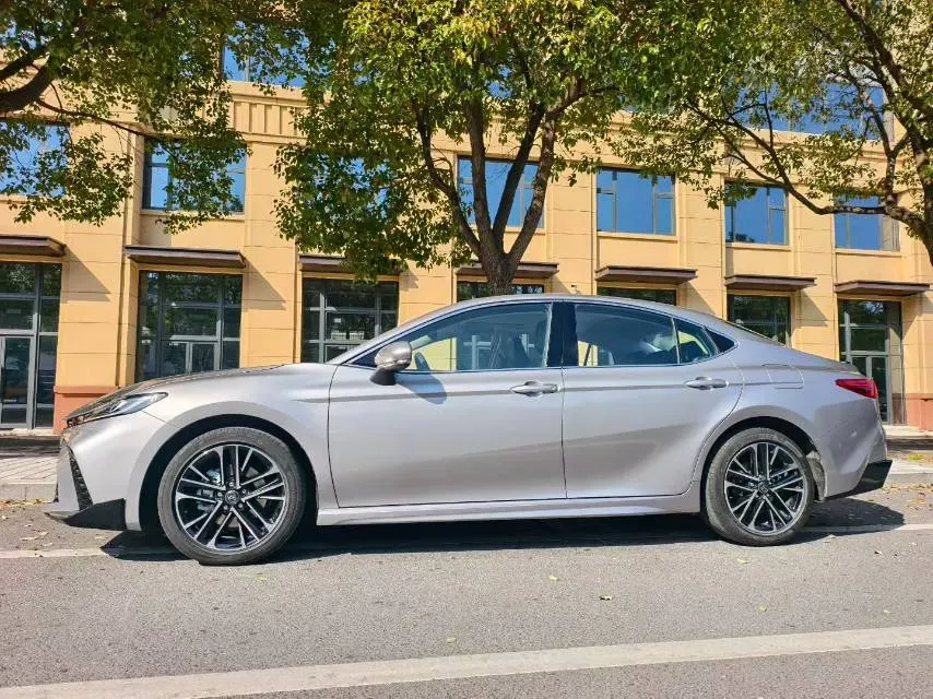 2026 Toyota Camry 2.0L 152HP L4 E-CVT Hybrid,autocango,china used car exporter,china ev exporter,chinese used car exporter,chinese used ev exporter