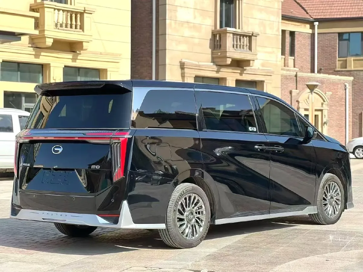 2024 GAC Trumpchi M8 2.0T 252HP L4 8AT,autocango,china used car exporter,china ev exporter,chinese used car exporter,chinese used ev exporter