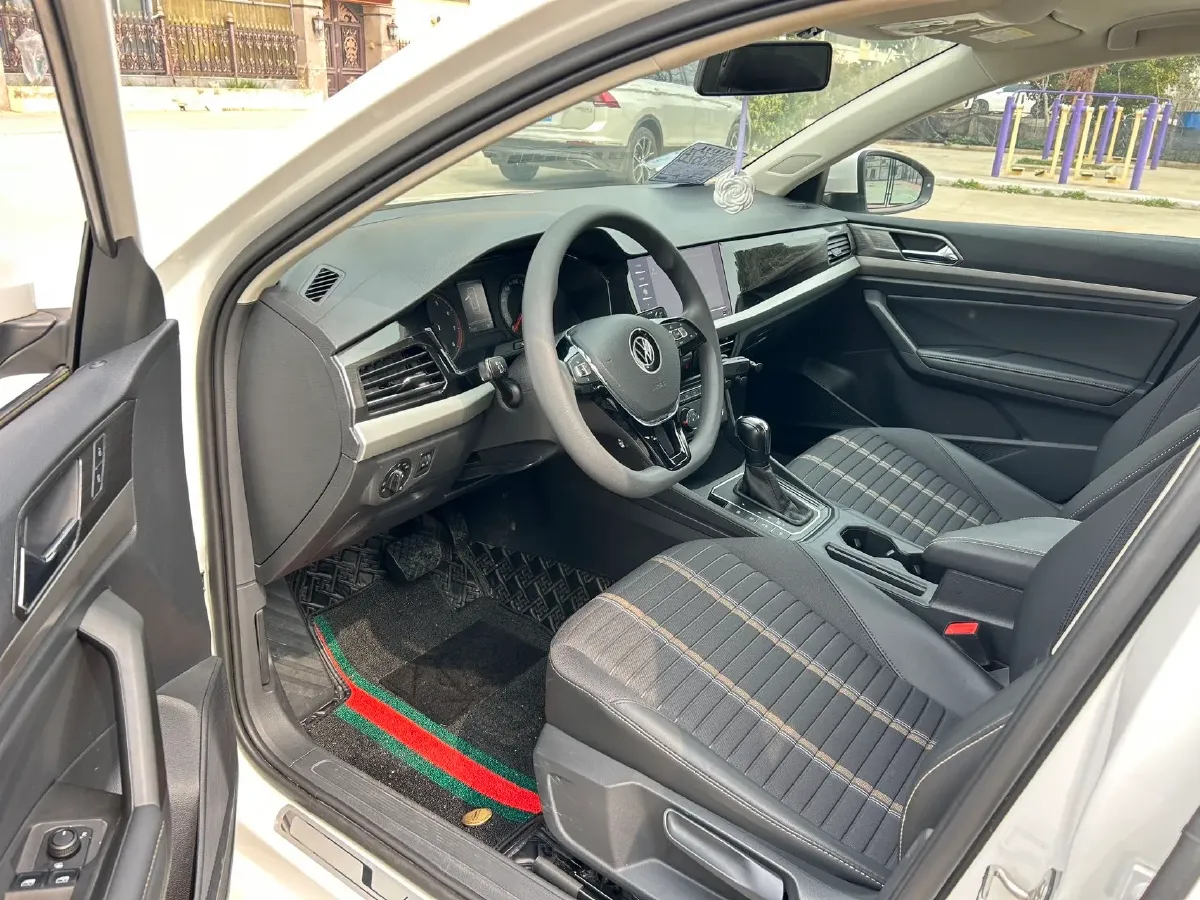 2021 Volkswagen Lavida 1.4T 150HP L4 7DCT,autocango,china used car exporter,china ev exporter,chinese used car exporter,chinese used ev exporter