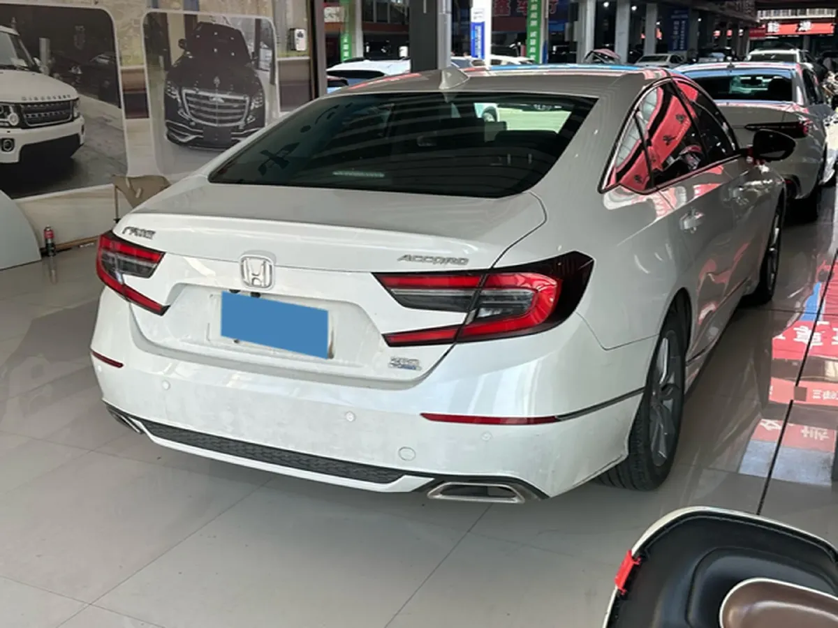 2022 Honda Accord 1.5T 194HP L4 CVT,autocango,china used car exporter,china ev exporter,chinese used car exporter,chinese used ev exporter