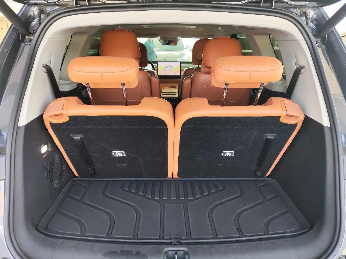 2024 Leapmotor C16 1.5L 95HP L4 REEV 28.4KWH,autocango,china used car exporter,china ev exporter,chinese used car exporter,chinese used ev exporter