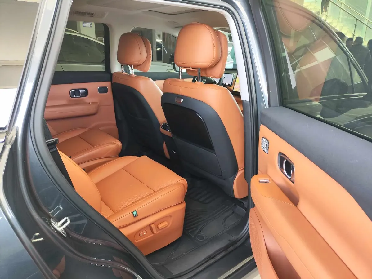 2024 Leapmotor C16 1.5L 95HP L4 REEV 28.4KWH,autocango,china used car exporter,china ev exporter,chinese used car exporter,chinese used ev exporter