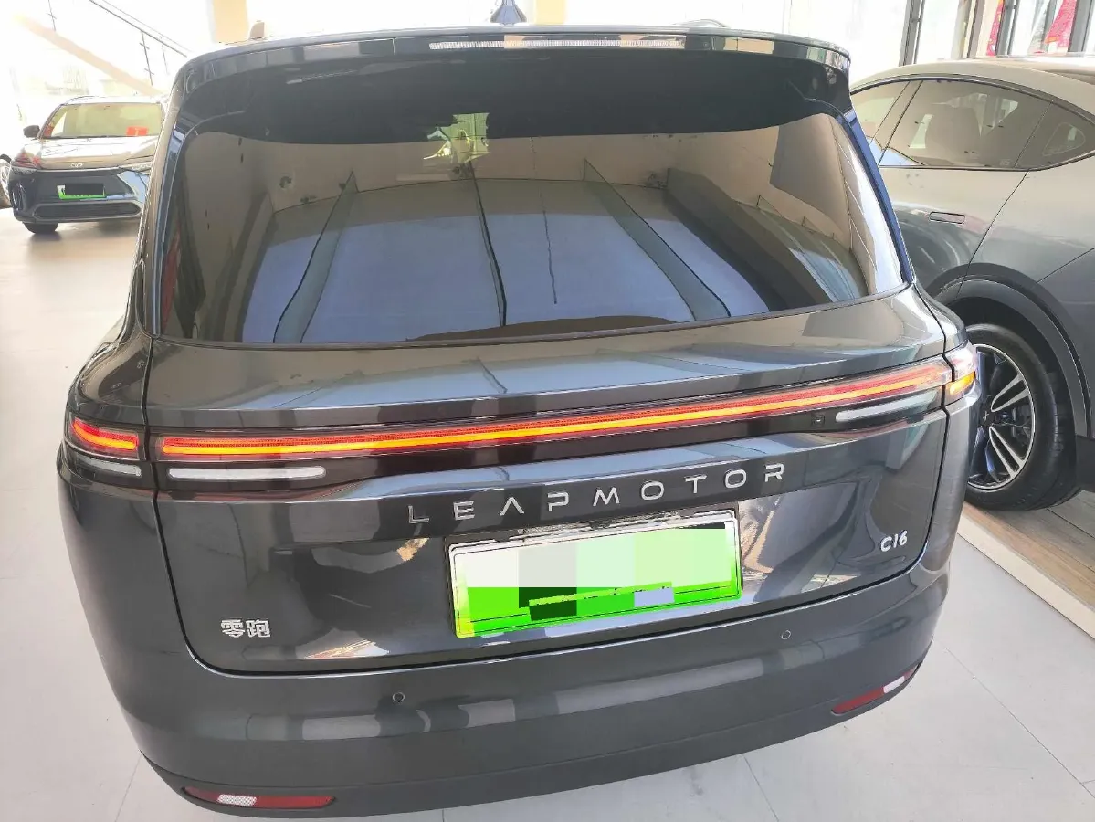 2024 Leapmotor C16 1.5L 95HP L4 REEV 28.4KWH,autocango,china used car exporter,china ev exporter,chinese used car exporter,chinese used ev exporter